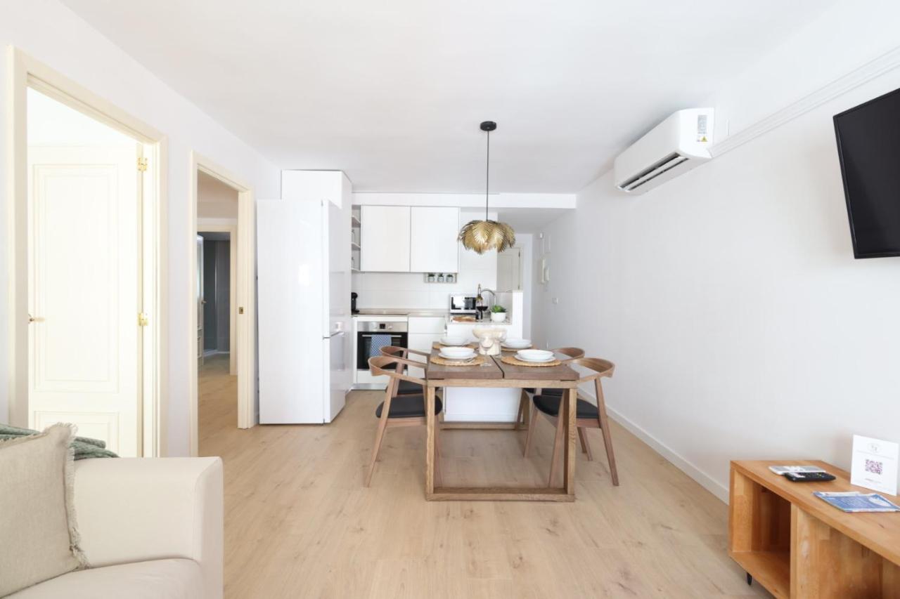 Florit Flats - The Apolo Apartment Валенсия Экстерьер фото